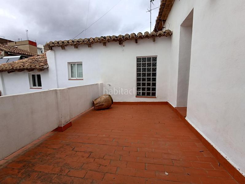 Foto b02122c9-314f-40e4-a504-2dad2c6100db. Casa adossada a Cheste