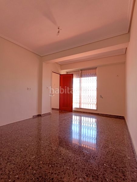 Foto f9aacd62-6c6e-48c0-9895-3443d022fd11. Pis a Centro Chiva