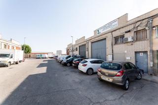 Nave industrial en Calle PICO ALMANZOR