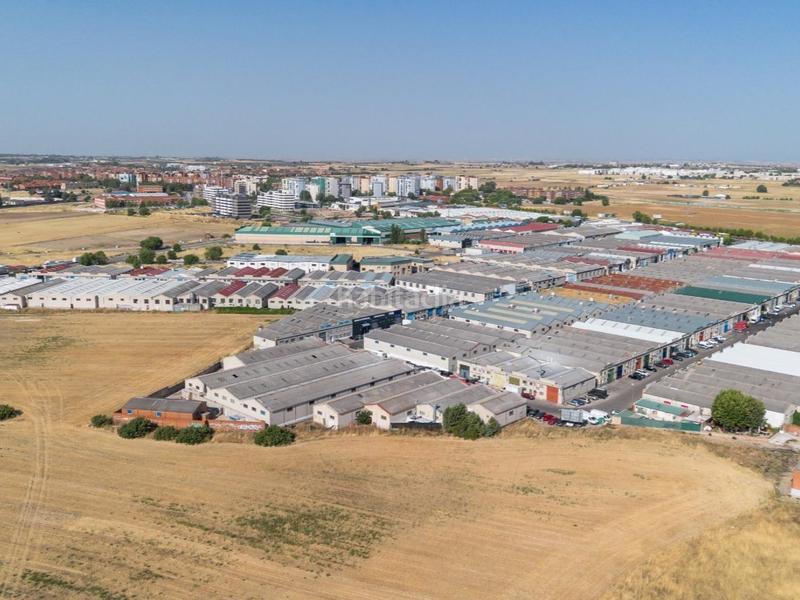 Foto d3c361ca-3013-47d5-83f8-ea94a503029b. Nave industrial  en venta. en Humanes de Madrid