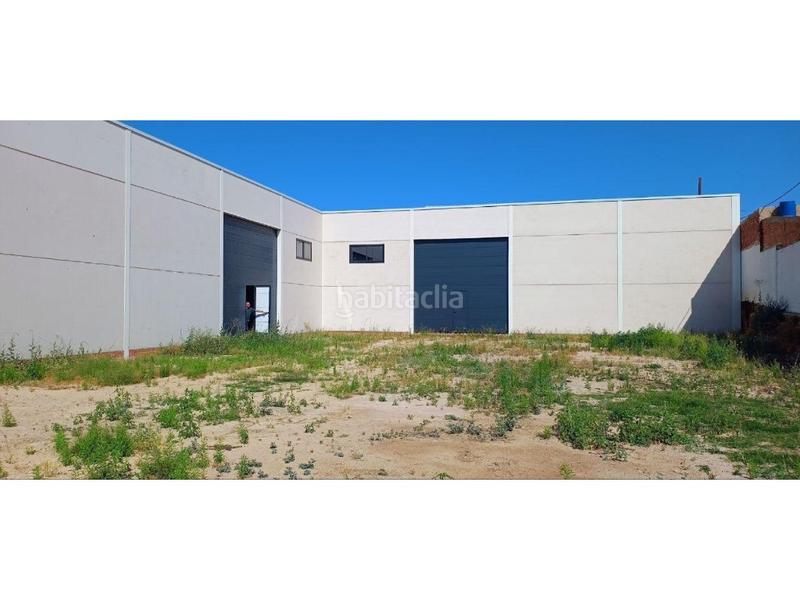 Foto a2525c88-d203-4231-9156-e9a4a9a9cf03. Bâtiment à usage industriel dans Gálvez