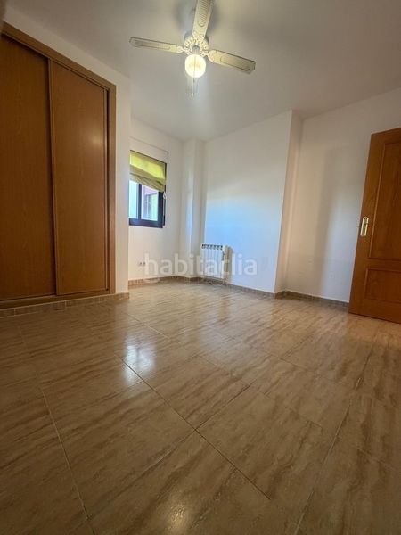 Foto f36fc448-1b73-4b54-af3c-42d28c6417e8. Pis amb calefacció a Recas