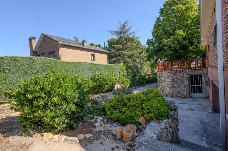 Foto d26e1d99-74fb-4970-8974-e50d5e39795e. Chalet  independiente en boadilla en Parque Boadilla Boadilla del Monte