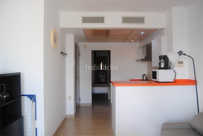 Foto 630b34e5-20a5-450a-8c8e-c18e56a4e5ed. Edificio in calle las casillas 12 in Caleta de Velez