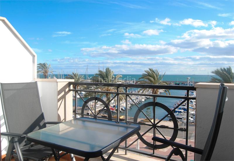 Foto a9914e67-5f7e-4523-b559-3d7371ad0a66. Edificio in calle las casillas 12 in Caleta de Velez