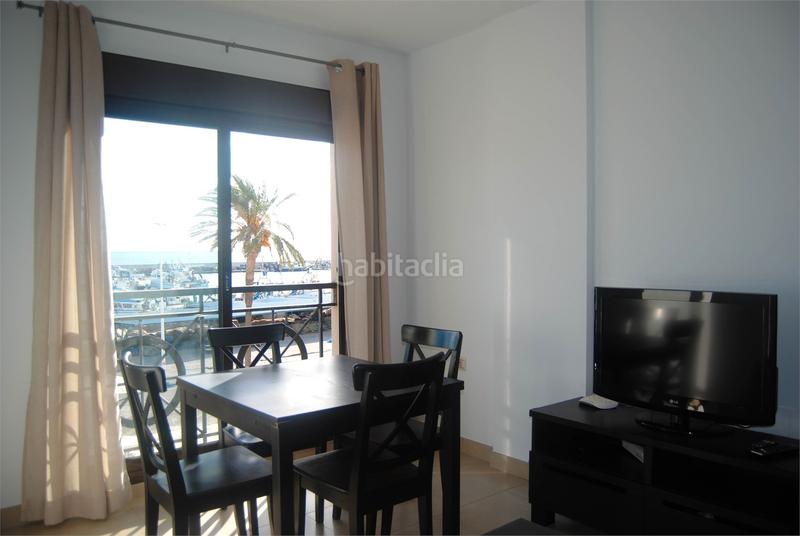 Foto c4cfb43c-09c7-4204-90de-18aef377691b. Edificio in calle las casillas 12 in Caleta de Velez