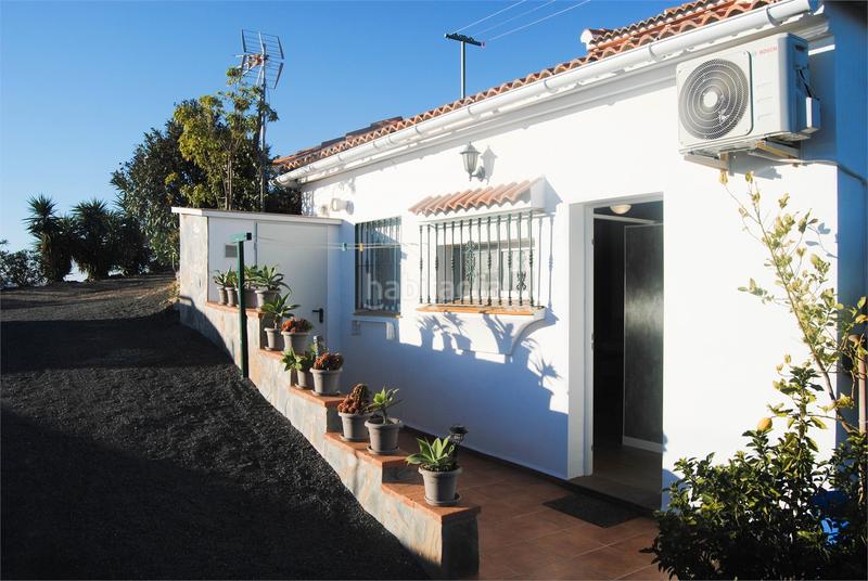Foto 99a7e7d2-7a06-4539-9e09-afd14e8708fd. Masia a camino de vélez 4 a Algarrobo pueblo Algarrobo