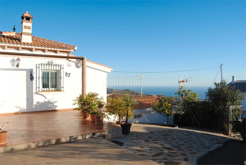 Foto b4188e2c-f06f-4c91-b662-e456746f84ef. Masia a camino de vélez 4 a Algarrobo pueblo Algarrobo