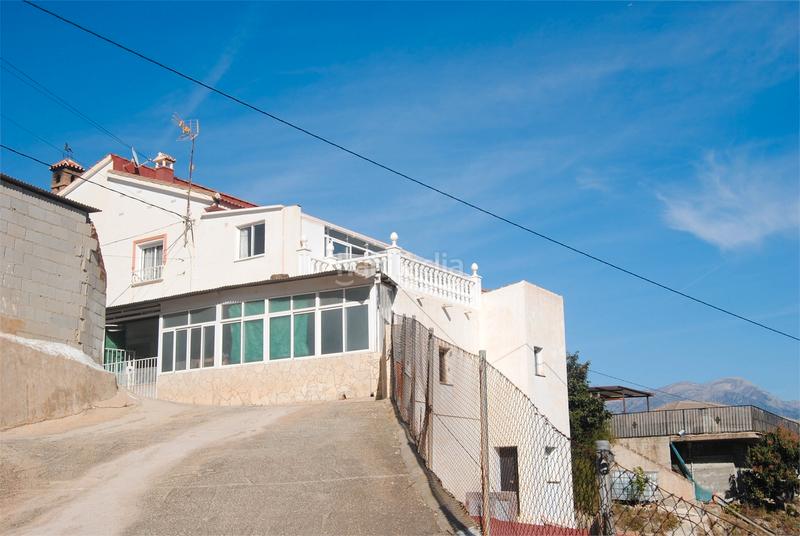 Foto b6180bcf-7fe8-41ff-ae8b-045754e587a6. Casa amb xemeneia aparcament piscina a Viñuela