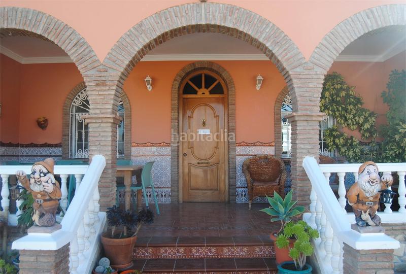 Foto f8fd38c1-d751-4e87-ae65-a1fb23a135d8. Casa amb xemeneia aparcament piscina a Viñuela