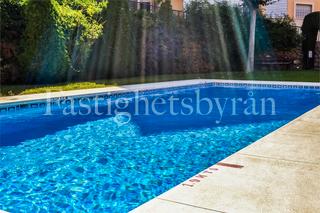 Dúplex a Avenida palmeras de baviera 3e. Duplex en recinto pequeño