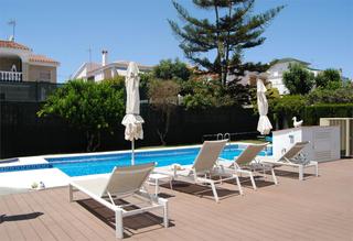 Casa a Calle poniente 72. Único chalet en caleta de vélez!