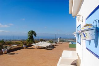 Casale in Diseminado almayate alto 8. Casa de campo costera con vistas!