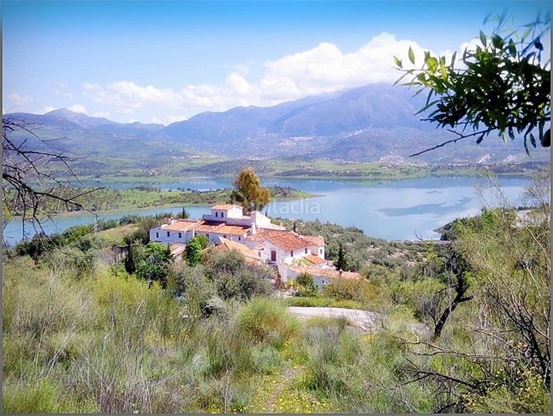Foto ded581e5-545a-46bc-b901-14aaf86c0f2f. Edifici amb piscina a Viñuela