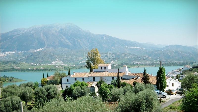 Foto e3b92d6a-c48b-48e5-8957-4503924a2072. Edifici amb piscina a Viñuela