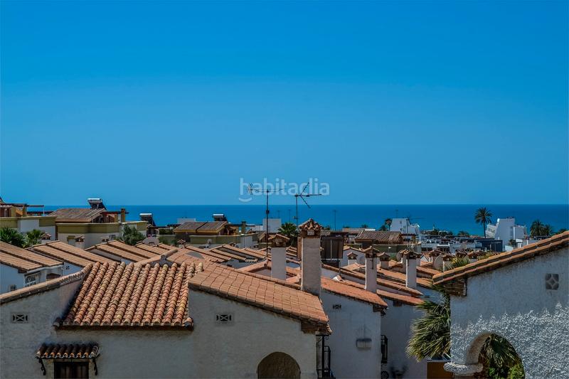 Foto 1550ebcd-8c4c-4e4e-9b93-96f6fe66da96. Casa con piscina in Caleta de Velez