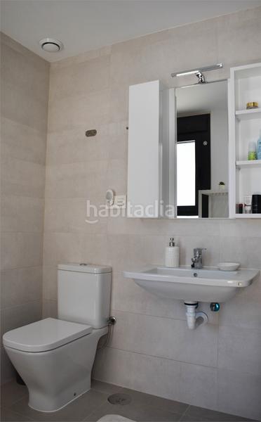 Foto 030ab3ff-4536-421c-abcd-a57993fb5ffb. Casa a schiera con parcheggio piscina in Benajarafe