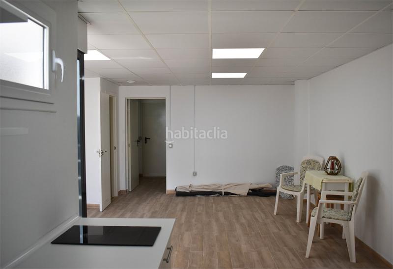 Foto 525a78a3-b255-45a7-837e-ab1609f4e7c1. Casa a schiera con parcheggio piscina in Benajarafe