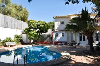 Haus  Calle el cañaveral. Gran casa con piscina + 2 pisos!