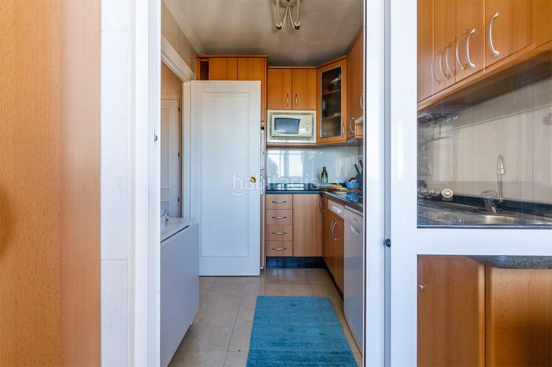 Foto 3871d676-b3a6-40e3-bb1a-c6002a24e0ec. Pis a calle levante 2 a Centro Torre del Mar