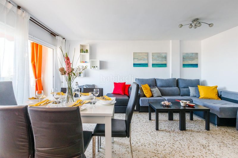 Foto ef3995ad-c41d-491a-95da-b21ffb1da926. Pis a calle levante 2 a Centro Torre del Mar