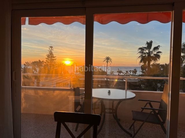 Foto f84cdd02-9e14-4e21-9a6a-e8462251c746. Pis a calle levante 2 a Centro Torre del Mar