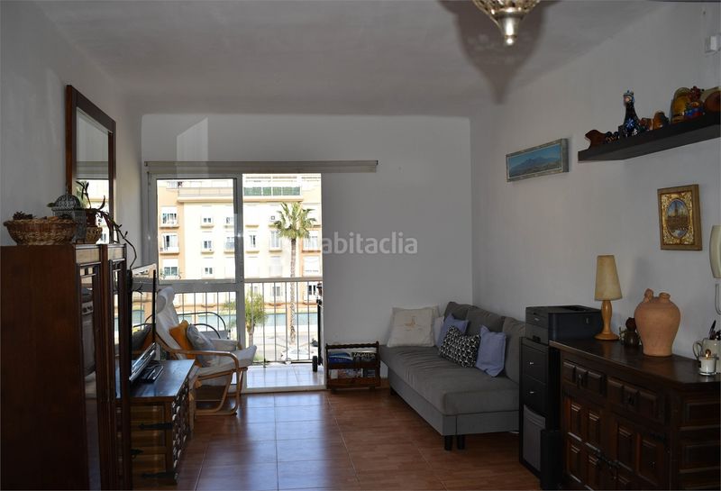 Foto d852b3de-fa81-4828-a3e9-6ca77f7da74d. Pis a calle la legión 12 a Hispanidad - Vivar Téllez Vélez - Málaga