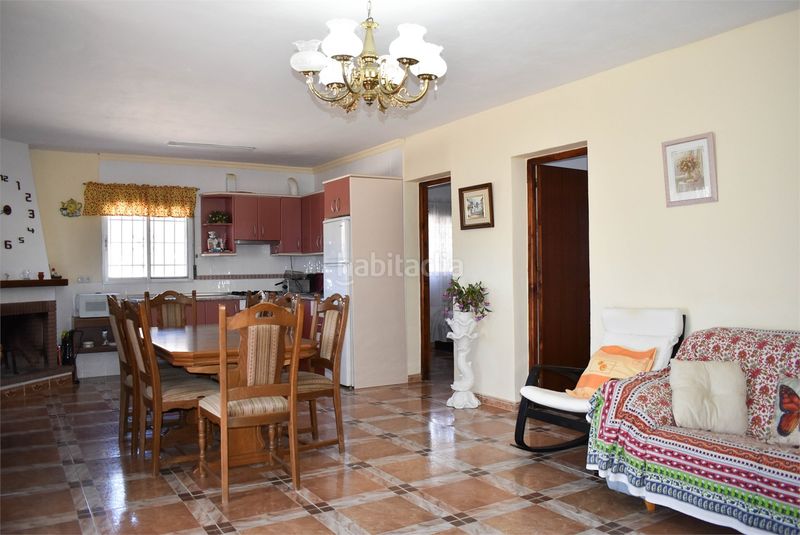 Foto d289435e-394a-4e14-a142-ef77a87bb219. Masia a n/a a Iznate