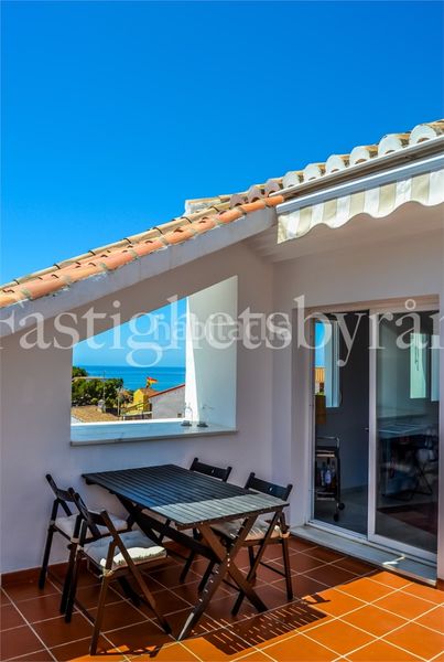 Foto 957081aa-e873-44b4-bcf3-5e574aba8782. Apartament a Chilches