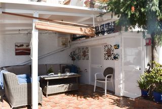 Reihenhaus  Calle central. Casa con patio, terraza y piscina!