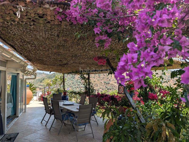 Foto 4d5717bf-3c68-49bd-bfbf-40981c601306. Casale in calle andalucia 10 in Arenas