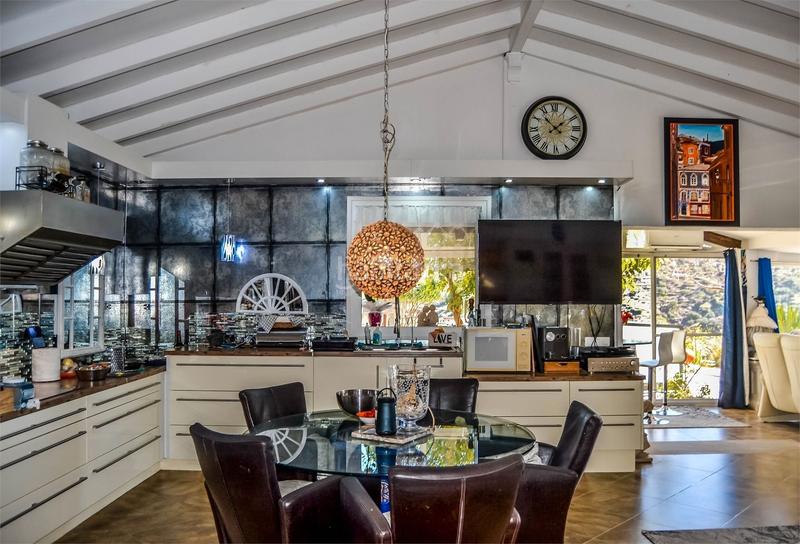 Foto 84f264b2-69db-4e5a-80c2-b8c9c9bd103b. Casale in calle andalucia 10 in Arenas