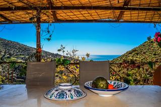 Masia a Calle andalucia 10. Casa con piscina, y vistas al mar!
