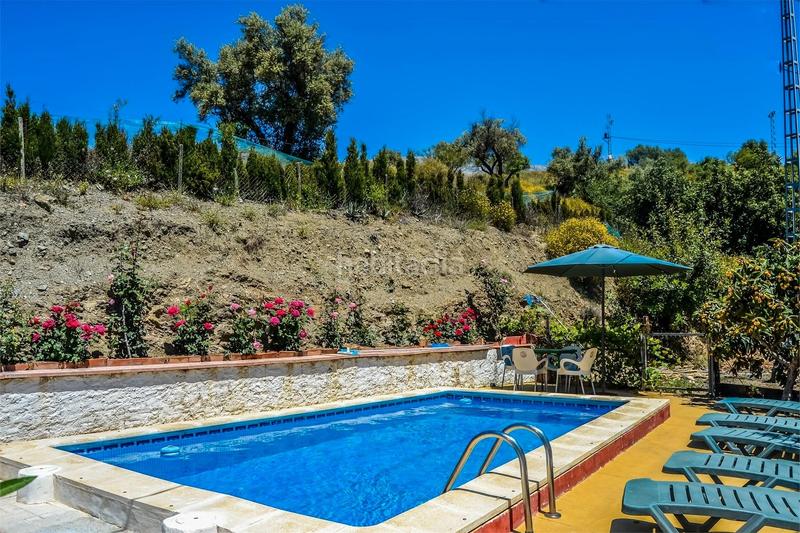 Foto 286d24f5-21f7-4044-b40a-57aa4fd2fed6. Casa  rustica con piscina en linda ! en Sedella