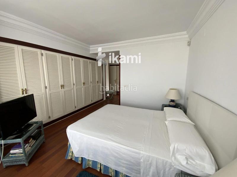 Foto 711c6a9d-8d71-45d9-9a81-eea585bca6ac. Dúplex  con vistas al mar en Ricardo Soriano Marbella