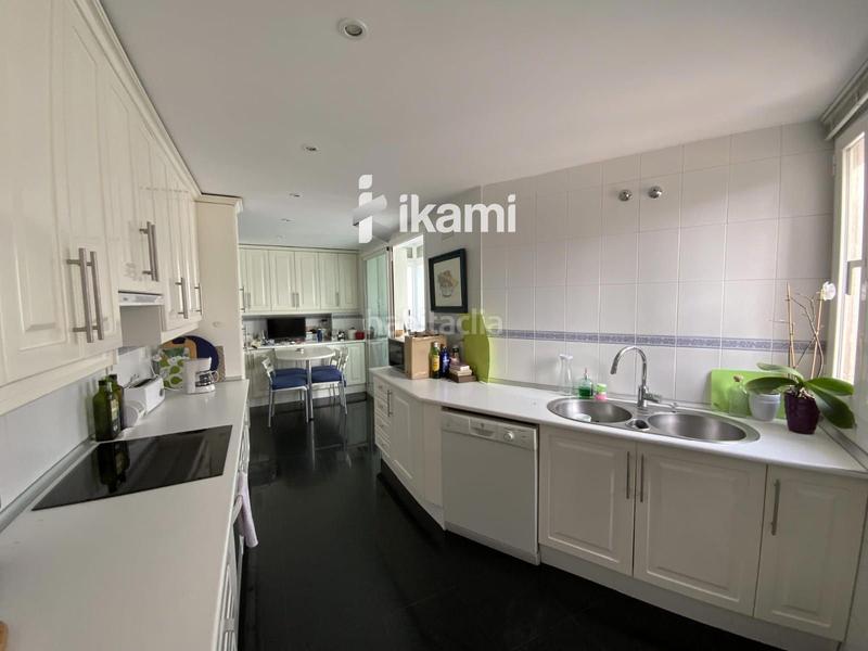 Foto b158fb25-90fb-4e8d-8750-5b751e187013. Dúplex  con vistas al mar en Ricardo Soriano Marbella