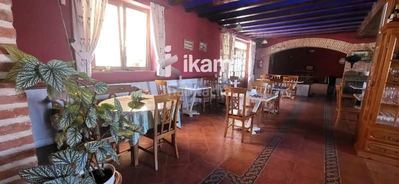 Foto 671db759-4af6-4abc-9328-1db528c94169. Edifici a Sepúlveda