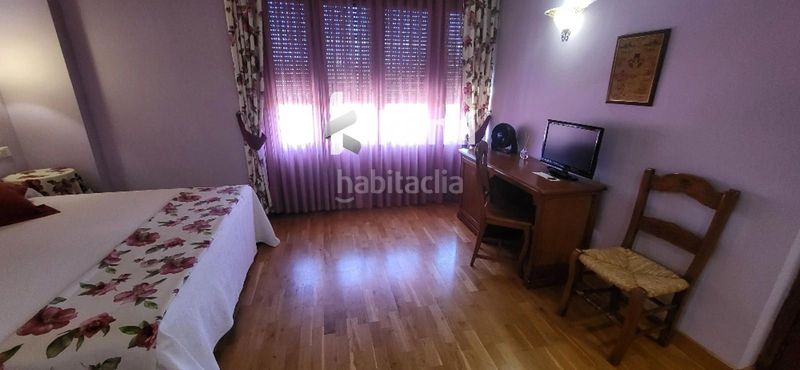 Foto 737d6a92-3c3e-46d7-9f00-43c6ab2a887d. Edifici a Sepúlveda