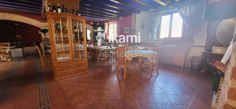 Foto a8953411-1773-4445-8db9-853a89e93faf. Edifici a Sepúlveda