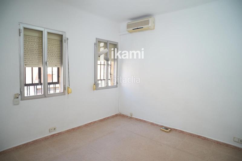 Foto a6dd86d0-8f90-4a64-ab2c-c7e350edcfcb. Piso di adiós al alquiler y da la bienvenida a tu nuevo hogar en puente de vallecas! en Madrid