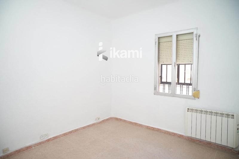 Foto b482a838-5207-418d-a070-1086e0016220. Piso di adiós al alquiler y da la bienvenida a tu nuevo hogar en puente de vallecas! en Madrid