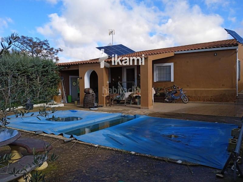 Foto 85d41a69-40b4-4dcf-9d06-ef22ac1e4824. Chalet con riscaldamento parcheggio piscina in Zafra