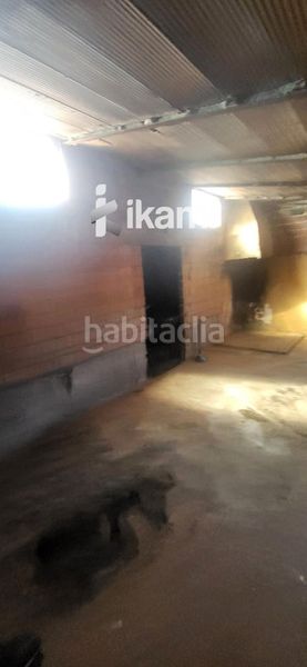 Foto 6cba2e97-d755-4c43-bf5f-1c47a412af7a. Edificio in Peguerinos