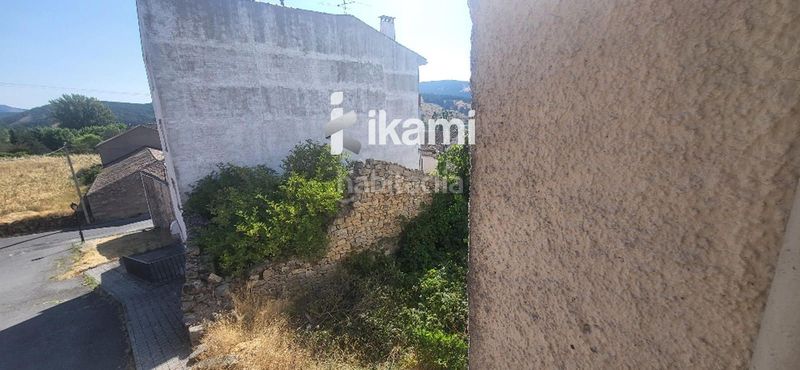 Foto aa849da6-4981-4b3a-8654-fb7900b5de54. Edificio in Peguerinos