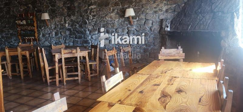 Foto 096d1d77-b89c-4852-b80e-81049dca13f4. Edificio hostal restaurante sierra mar en Peguerinos