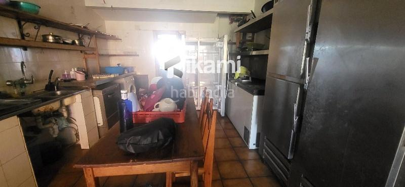 Foto 6947e800-bbfb-46c9-b686-f40e9b39fb24. Edificio hostal restaurante sierra mar en Peguerinos