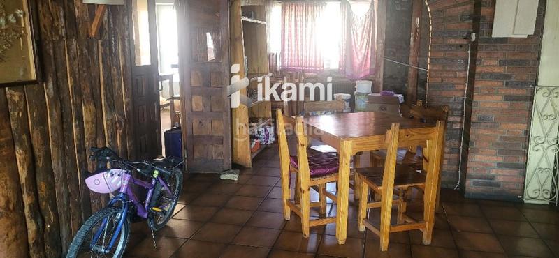 Foto c2f953d0-9f7e-477c-9f3d-9c3d8cfb6e53. Edificio hostal restaurante sierra mar en Peguerinos