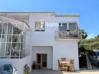 Xalet a Vistahermosa. Venta de finca urbana de 1072mts con chalet independiente de 320