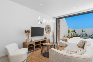 Casa adossada  Carretero fernándo valera. Villa exclusiva en los alcázares