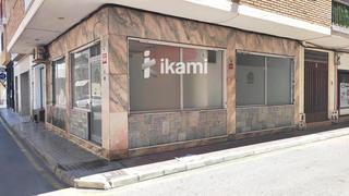 Location Local commercial  Doctor ferrero velasco. Local comercial en alquiler en el corazón de san pedro del pinat